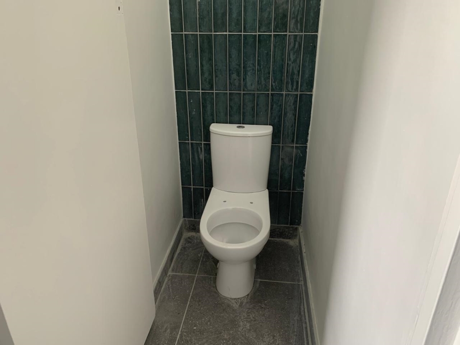 To Let commercial Property for Rent in Ndabeni Western Cape